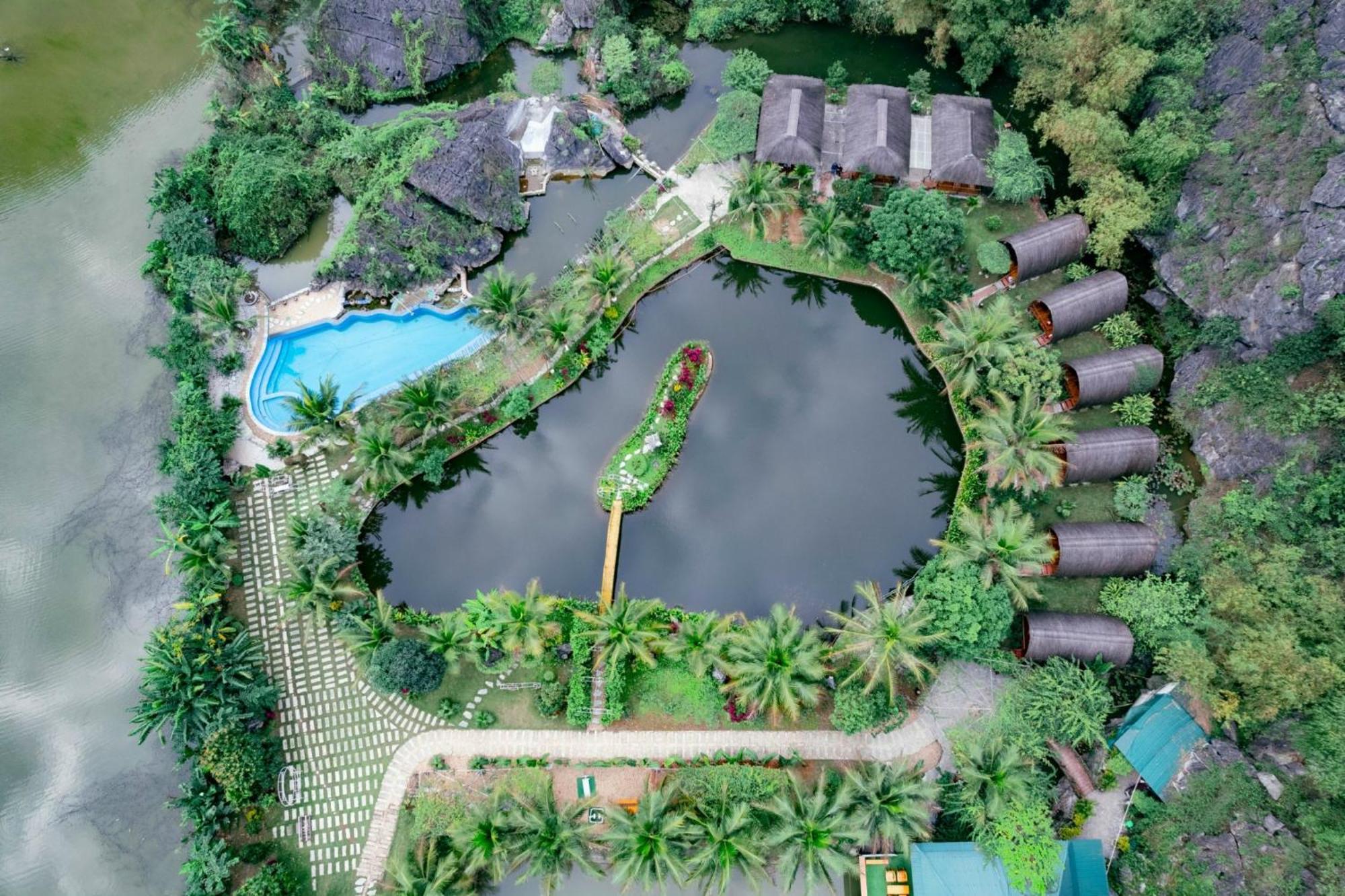 מלון נין בין Fairy Mountain Retreat מראה חיצוני תמונה